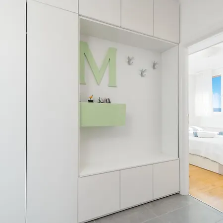 Luxury Adriatic Pearl Split